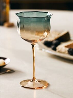 Anthropologie x The Met Red Wine Glasses x2